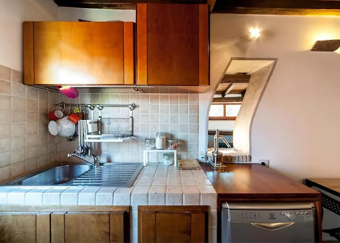 Grottini Charme Penthouse ~ Historic Center Apartment Rom