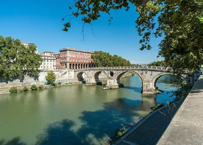 Grottini Charme Penthouse ~ Historic Center Rom
